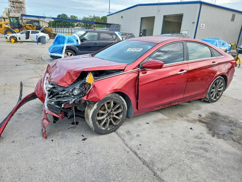 5NPEC4AB2CH427076 — 2012 Hyundai Sonata, Передняя часть, фото до ремонта