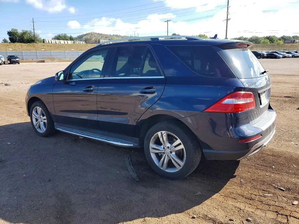 2015 Mercedes-Benz ML VIN 4JGDA5JB2FA527421 фото 2