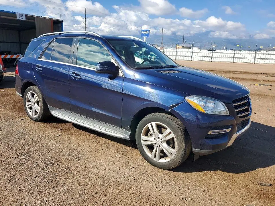 2015 Mercedes-Benz ML VIN 4JGDA5JB2FA527421 фото 4