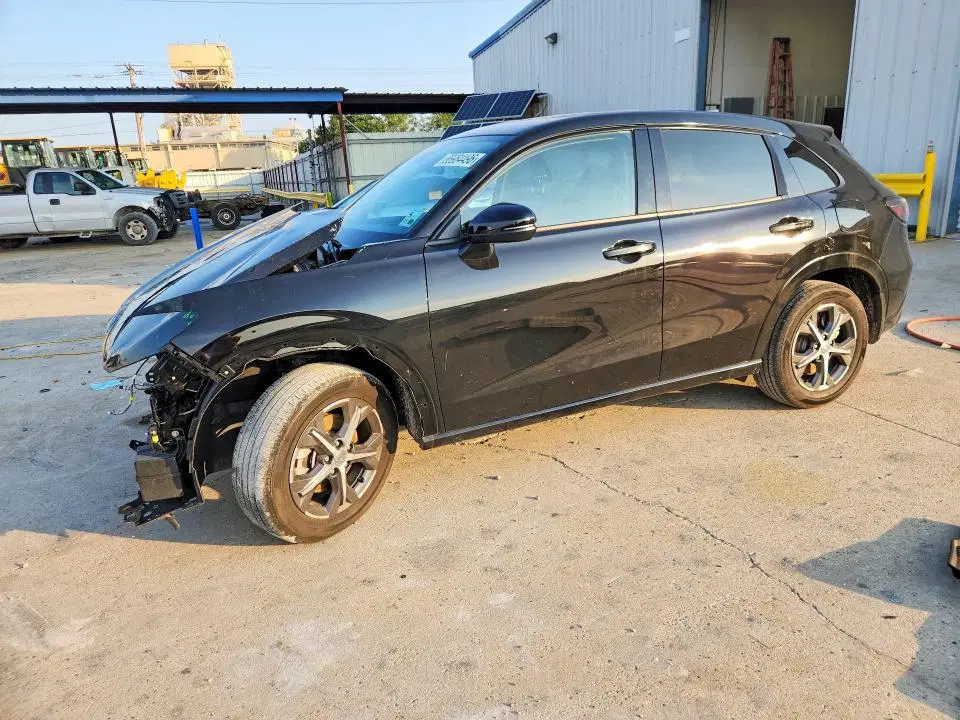 3CZRZ1H72SM752734 — 2025 Honda HR-V, Передняя часть, фото до ремонта