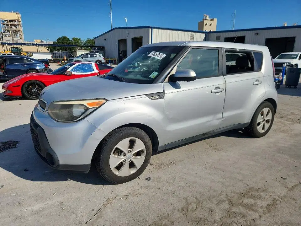 KNDJN2A21E7744867 — 2014 Kia Soul, Боковая часть, фото до ремонта