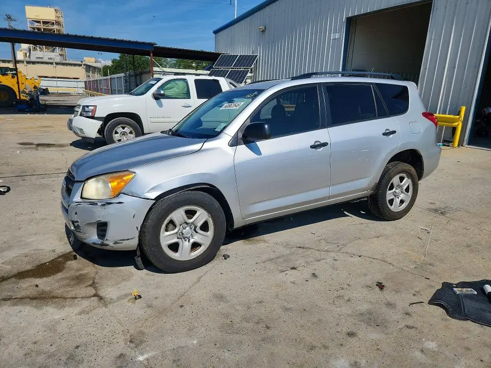 2T3BF4DV2CW182191 — 2012 Toyota RAV4, Боковая часть, фото до ремонта