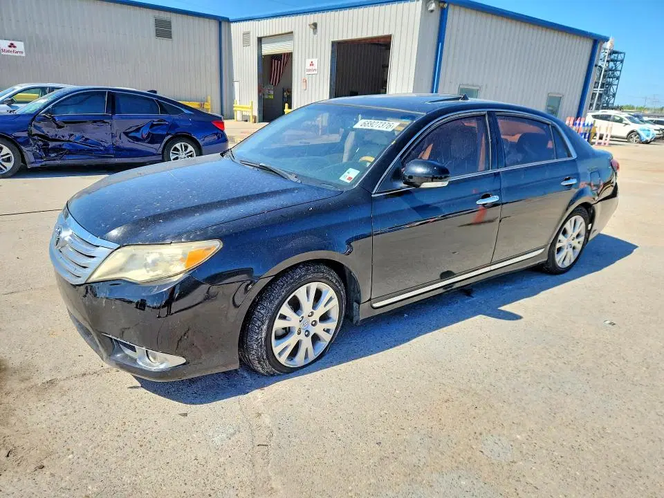 4T1BK3DB4BU387997 — 2011 Toyota Avalon, Задняя часть, фото до ремонта