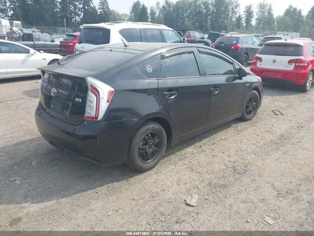2014 Toyota Prius Two VIN JTDKN3DU6E0360924 фото 4