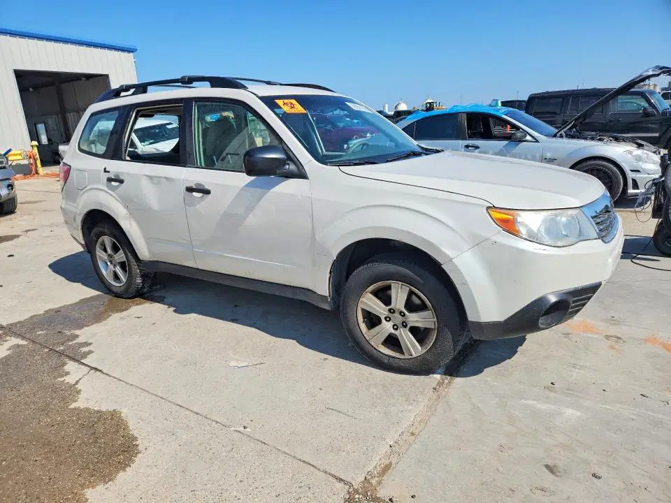 2010 SUBARU FORESTER VIN JF2SH6BC5AH806061 фото 4