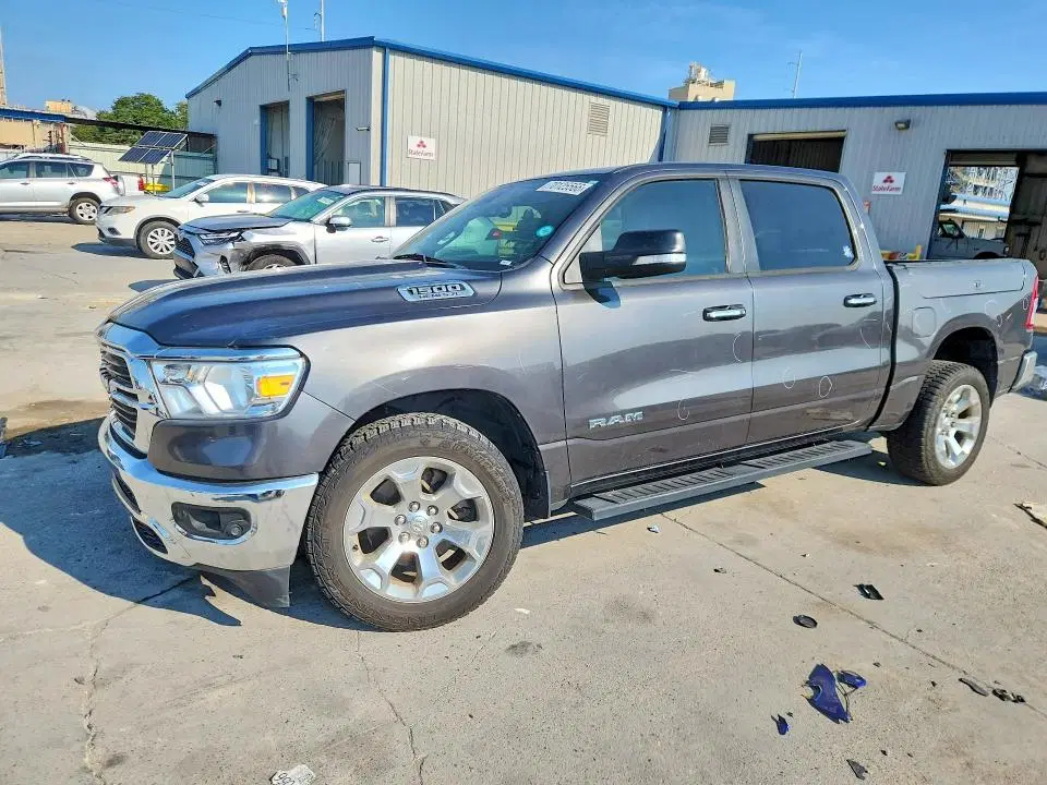 1C6RREFT9LN112354 — 2020 RAM 1500, Передняя часть, фото до ремонта
