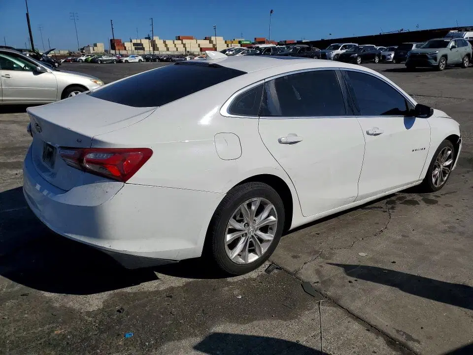 2019 Chevrolet Malibu VIN 1G1ZD5ST9KF138192 фото 3