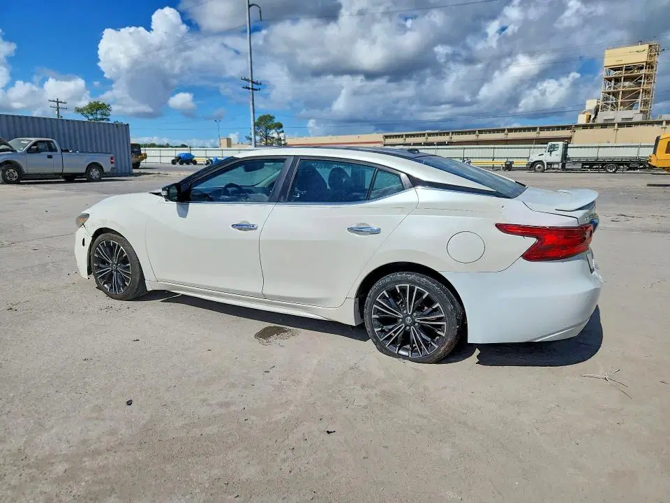 2016 NISSAN MAXIMA VIN 1N4AA6AP4GC415305 фото 2