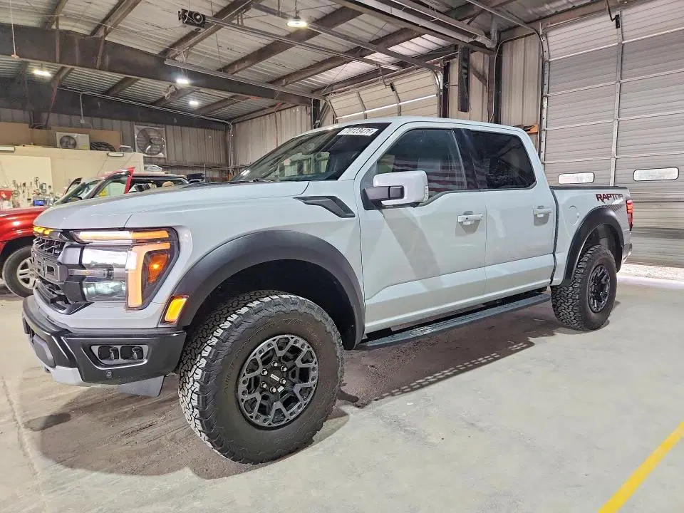 2025 FORD F150 VIN 1FTFW1RG8SFC13101 фото 2
