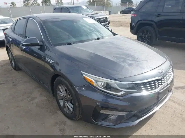 5XXGT4L31KG329035 — 2019 Kia Optima LX, Передняя часть слева (Left Front), фото до ремонта