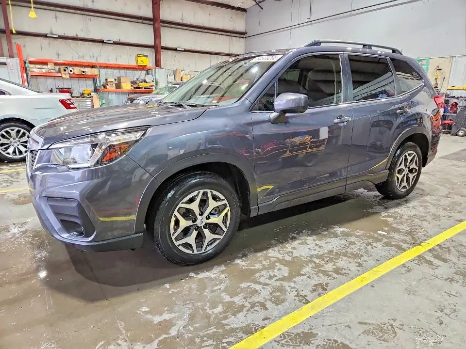 JF2SKAJC0LH519090 — 2020 Subaru Forester, Град, фото до ремонта