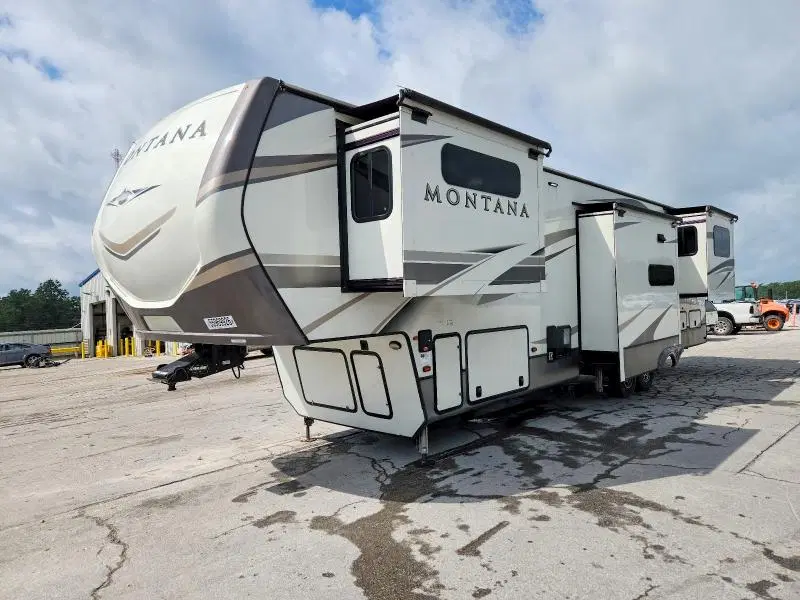 2020 KUTB MONTANA VIN 4YDF37927L4702910 фото 2