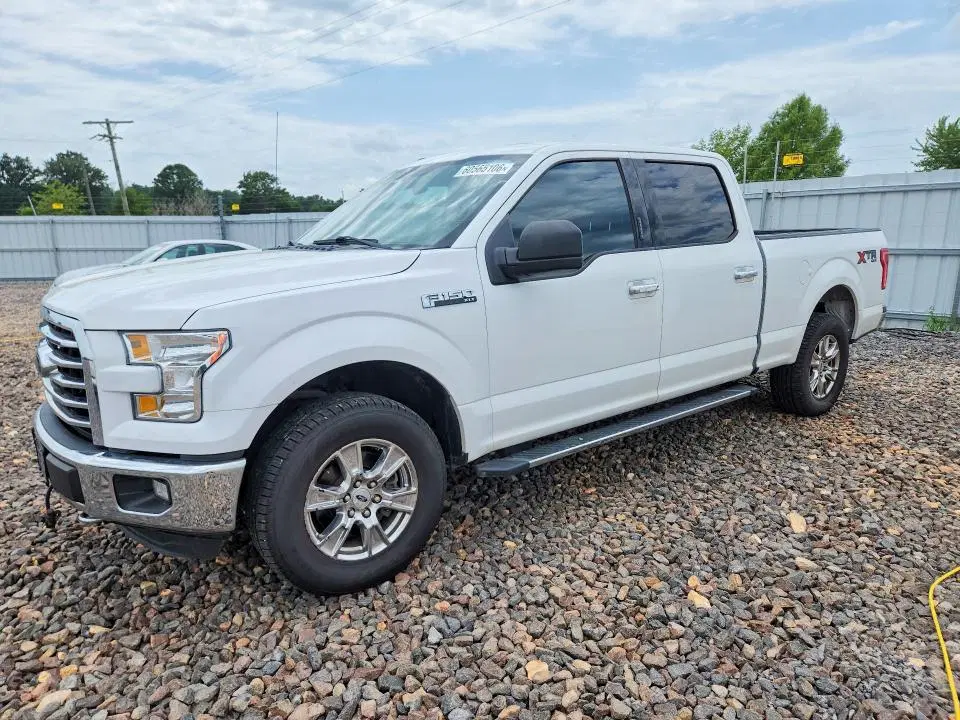 1FTFW1EF2GFC19626 — 2016 Ford F-150, Град, фото до ремонта