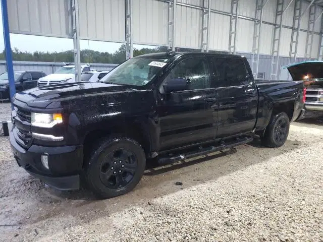 3GCUKSEJ2JG215420 — 2018 Chevrolet Silverado, Град, фото до ремонта