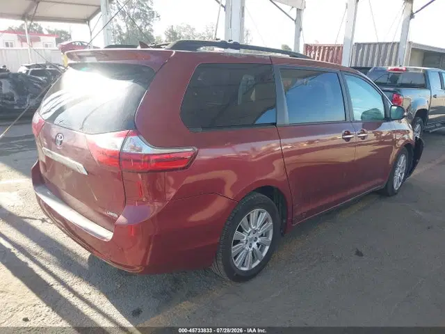 2017 Toyota Sienna Limited Premium 7 Passenger VIN 5TDYZ3DC4HS810836 фото 4