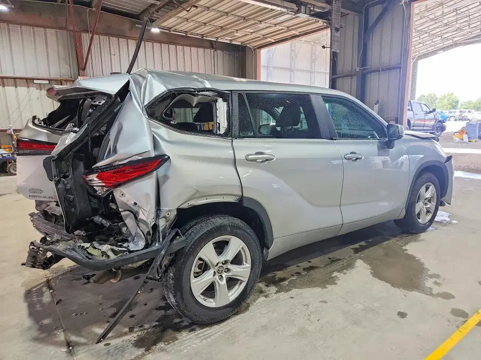2023 TOYOTA HIGHLANDER VIN 5TDKDRAH3PS501171 фото 3