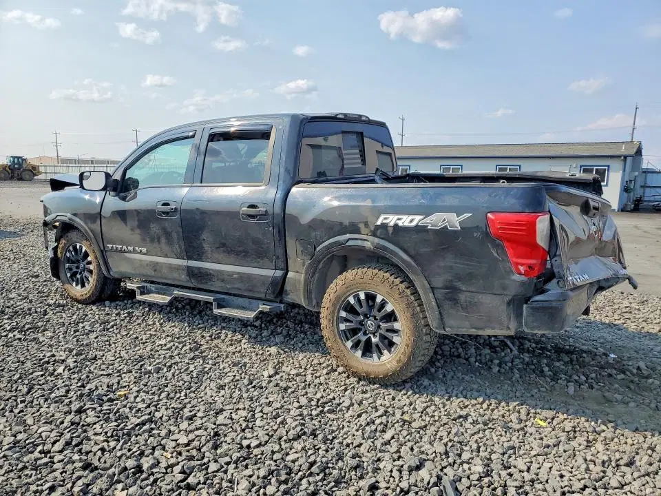 2019 Nissan Titan VIN 1N6AA1E59KN519448 фото 2