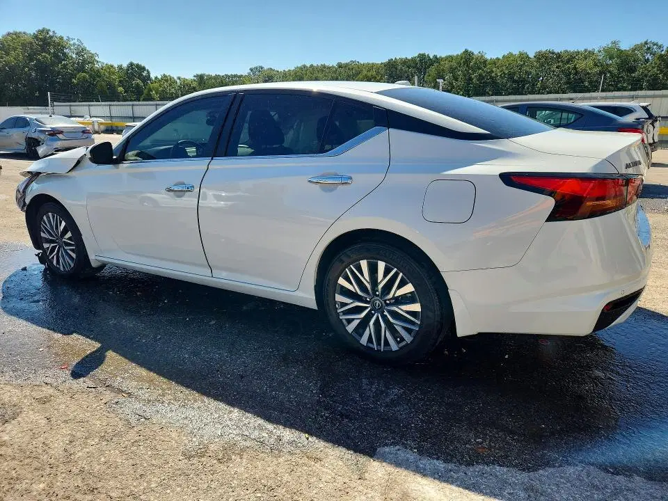 2024 NISSAN ALTIMA VIN 1N4BL4DV0RN427245 фото 2