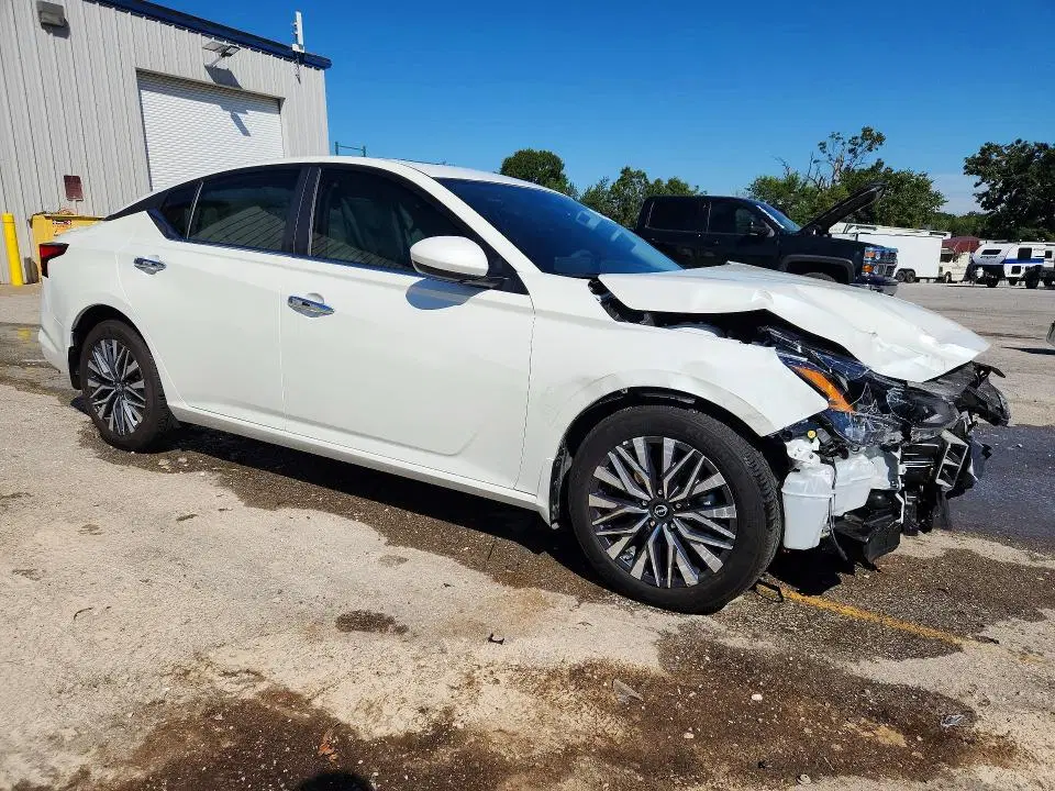 2024 NISSAN ALTIMA VIN 1N4BL4DV0RN427245 фото 4