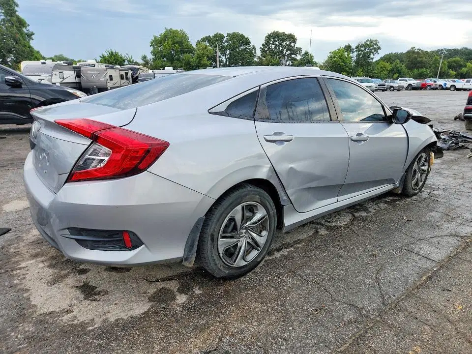 2018 HONDA CIVIC VIN 2HGFC2F58JH600540 фото 3