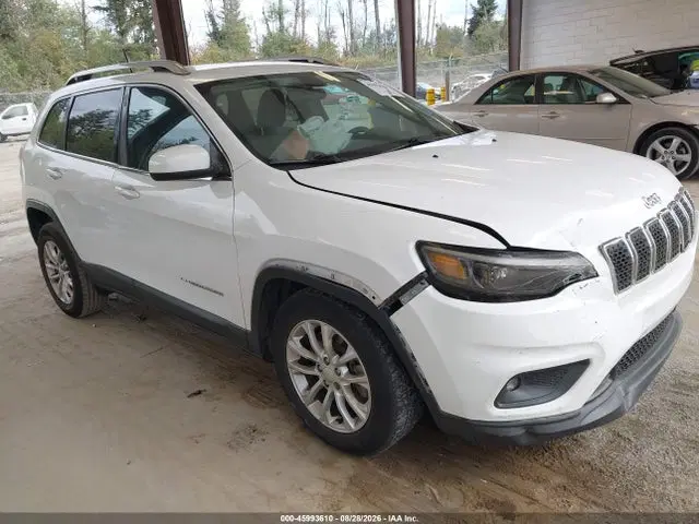 1C4PJLCBXKD153068 — 2019 Jeep Cherokee Latitude FWD, Передняя часть, фото до ремонта