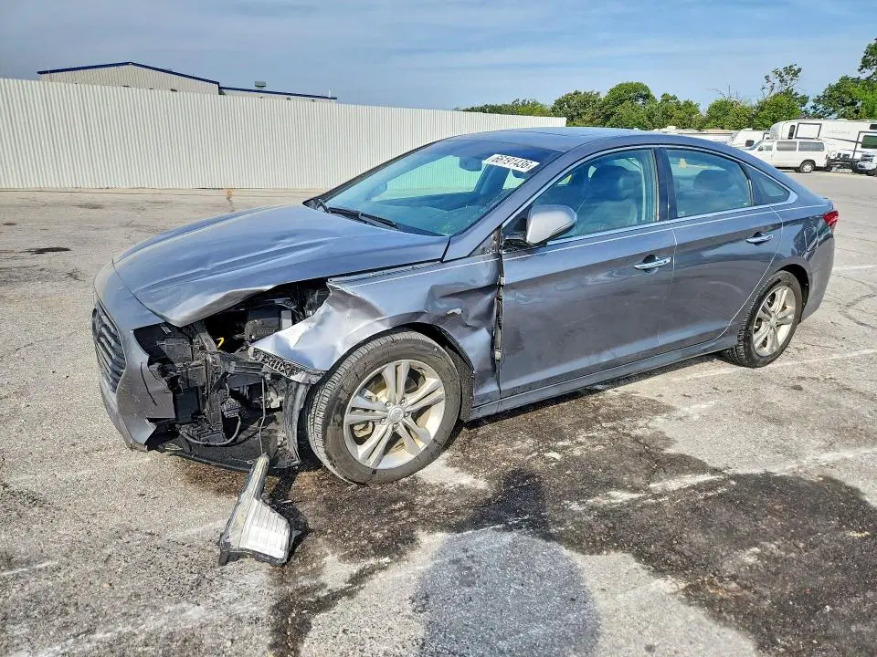 5NPE34AF2JH630856 — 2018 Hyundai Sonata, Передняя часть, фото до ремонта