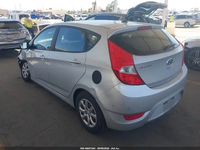 2014 Hyundai ACCENT GS VIN KMHCT5AE8EU193649 фото 3
