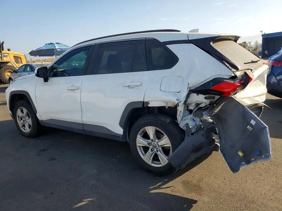 2021 Toyota RAV4 VIN 2T3P1RFV0MW173277 фото 2