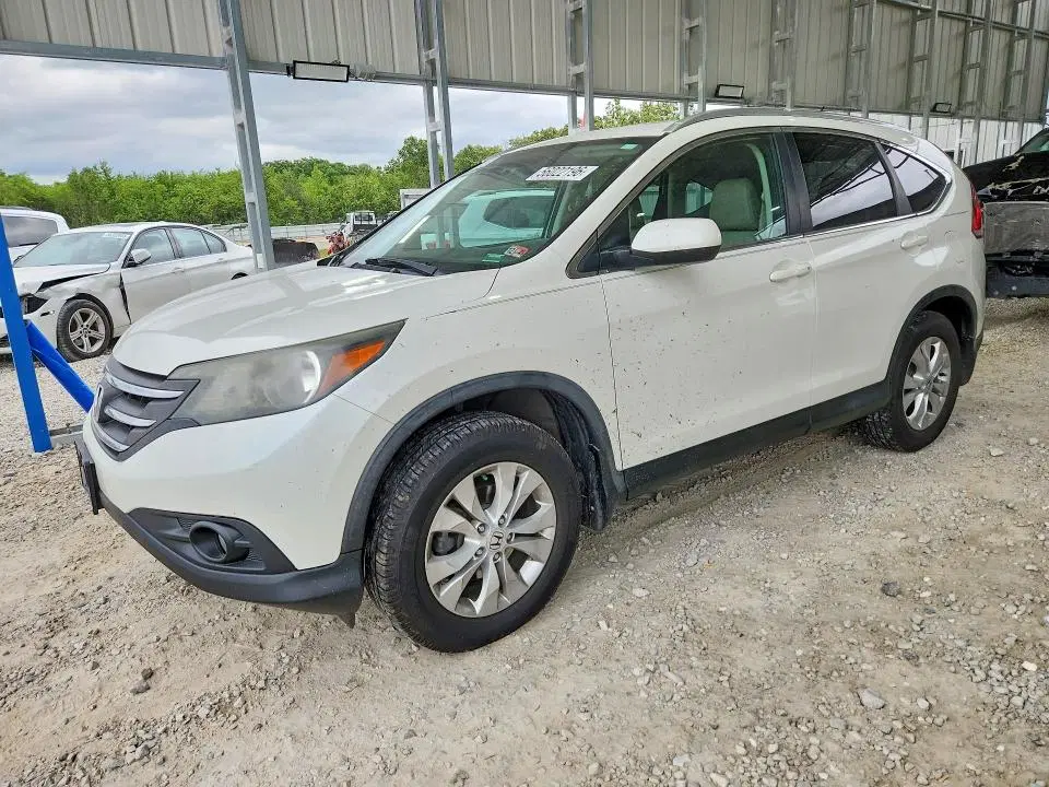 5J6RM4H78EL055445 — 2014 Honda CR-V, Град, фото до ремонта