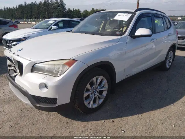 2014 BMW X1 Xdrive28i VIN WBAVL1C51EVR92716 фото 2