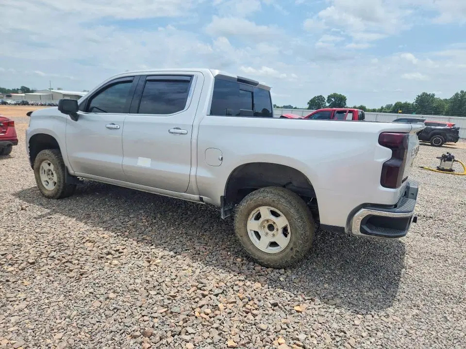 2020 CHEVROLET SILVERADO VIN 3GCUYGED1LG451209 фото 2