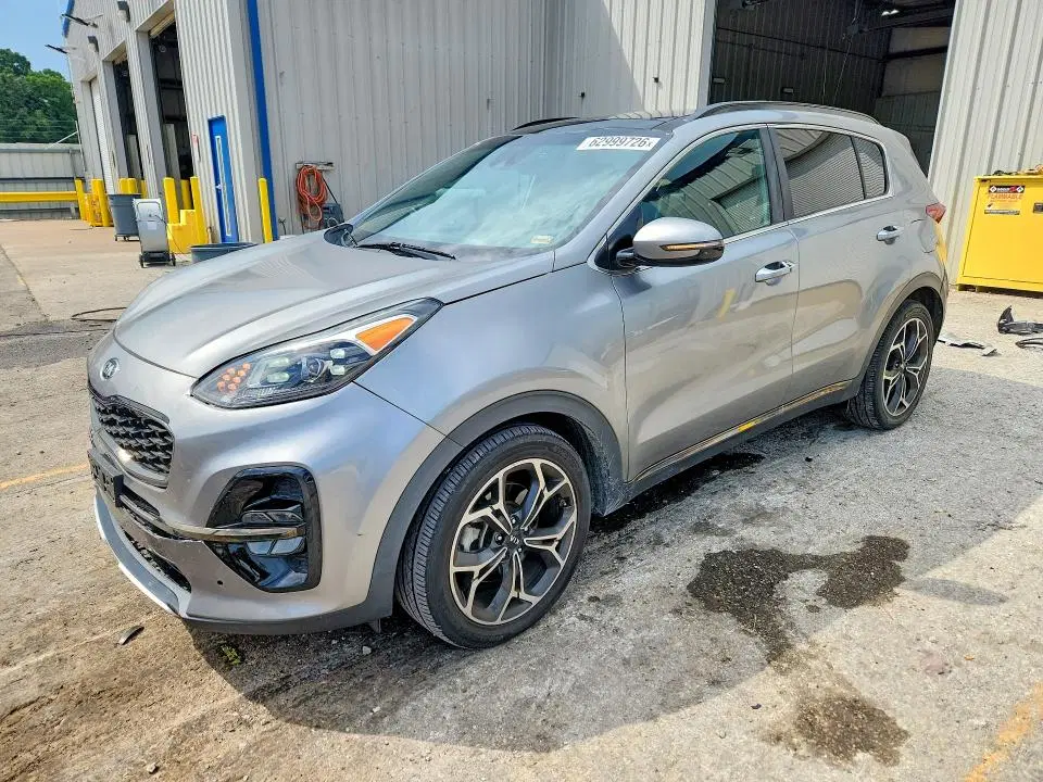 KNDPR3A6XM7863491 — 2021 Kia Sportage, задняя часть, фото до ремонта