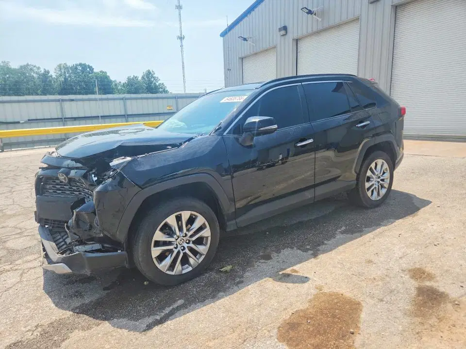 JTMN1RFV0KD523220 — 2019 Toyota RAV4, Передняя часть, фото до ремонта