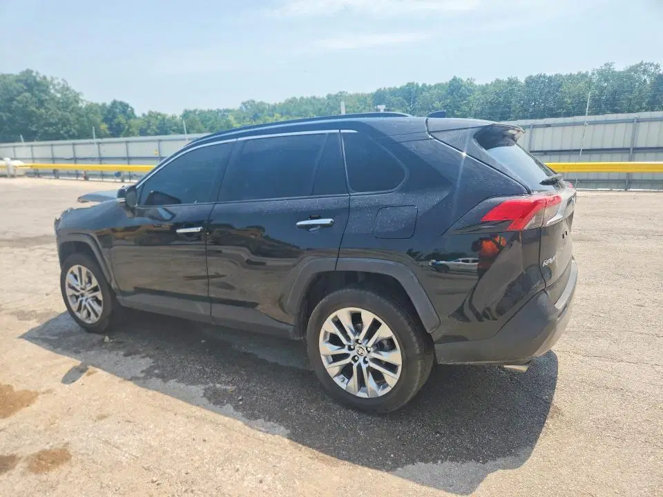 2019 TOYOTA RAV4 VIN JTMN1RFV0KD523220 фото 2
