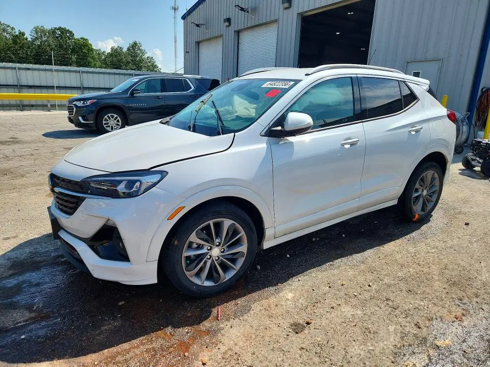 KL4MMFSL3MB111582 — 2021 Buick Encore GX, Боковая часть, фото до ремонта