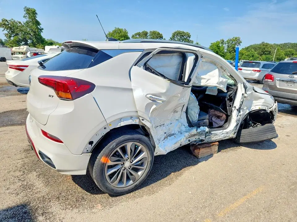 2021 BUICK ENCORE GX VIN KL4MMFSL3MB111582 фото 3