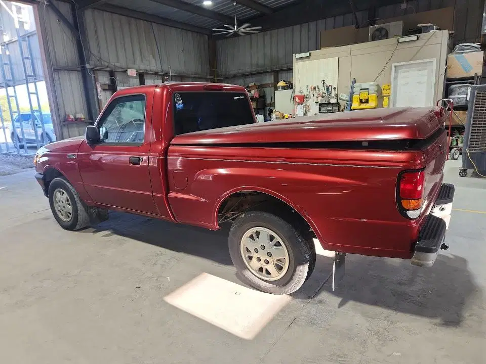 2000 MAZDA B2500 VIN 4F4YR12CXYTM32439 фото 2