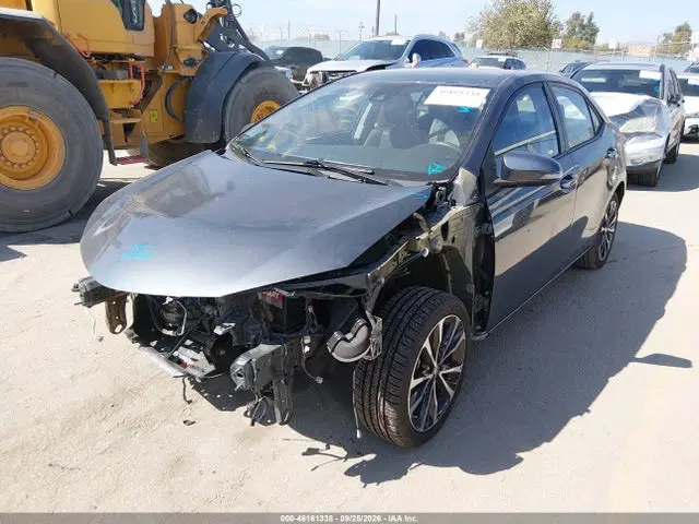 2017 Toyota COROLLA SE VIN 5YFBURHE1HP698430 фото 2