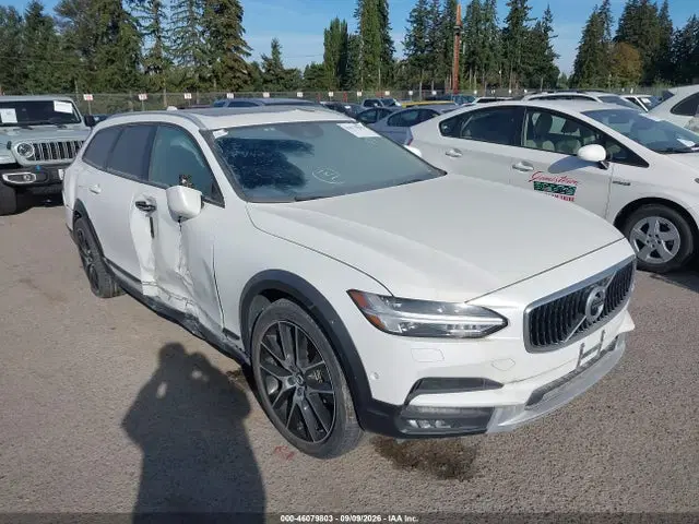 YV4A22NL7H1005311 — 2017 Volvo V90 Cross Country T6, Правый бок (Right Side), фото до ремонта