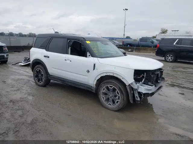 3FMCR9CN9TRE44699 — 2026 Ford Bronco Sport Outer Banks, Передняя часть, фото до ремонта