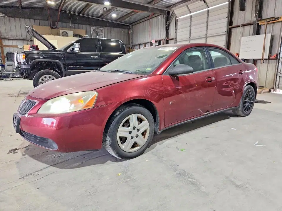 1G2ZF57B684245503 — 2008 Pontiac G6, Задняя часть, фото до ремонта