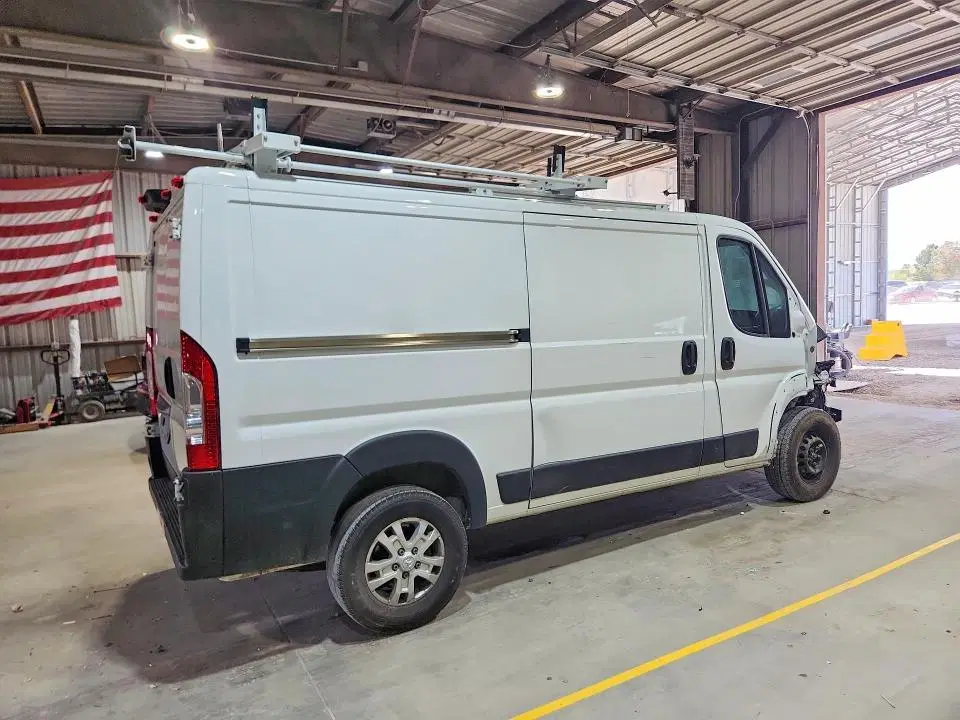 2025 RAM PROMASTER 1500 VIN 3C6LRVAG0SE523354 фото 3