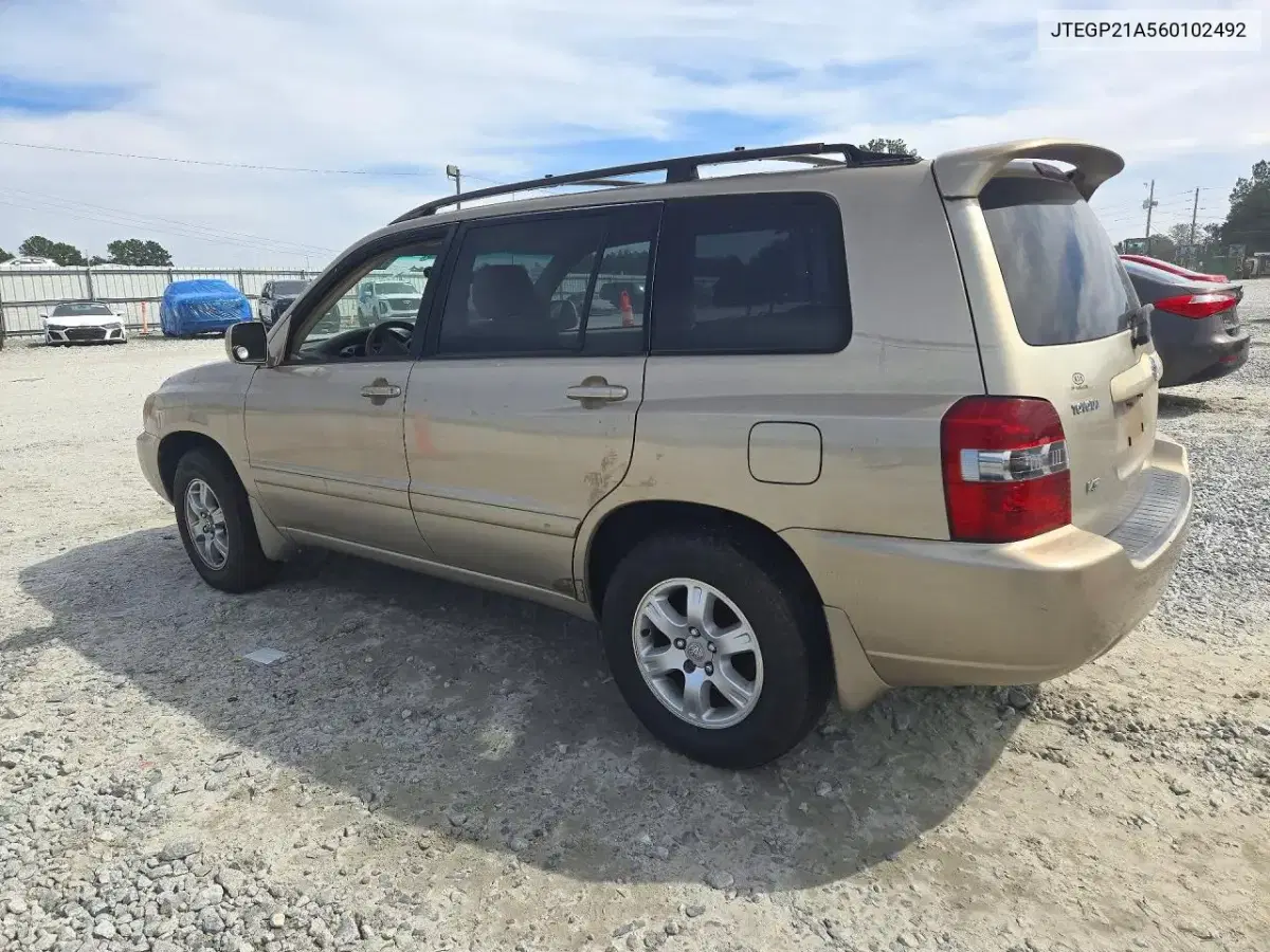 2006 Toyota Highlander Base VIN JTEGP21A560102492 фото 2