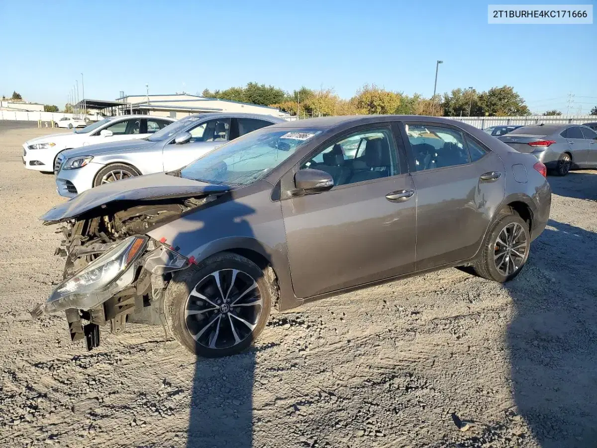 2T1BURHE4KC171666 — 2019 Toyota Corolla, передняя часть, фото до ремонта