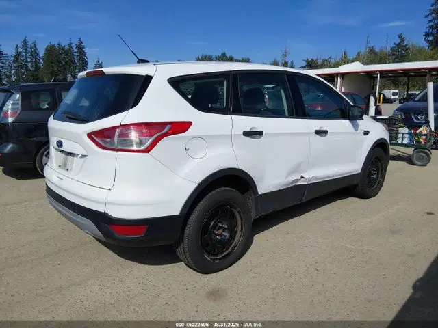 2016 Ford ESCAPE S VIN 1FMCU0F77GUC81234 фото 4