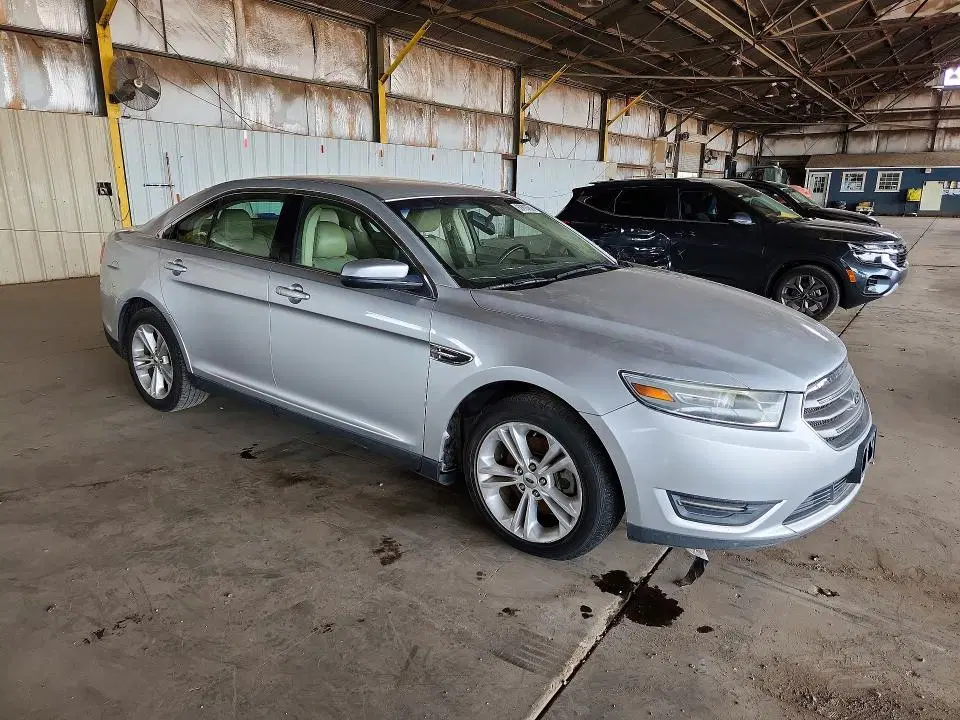 2014 Ford Taurus VIN 1FAHP2E86EG100472 фото 4