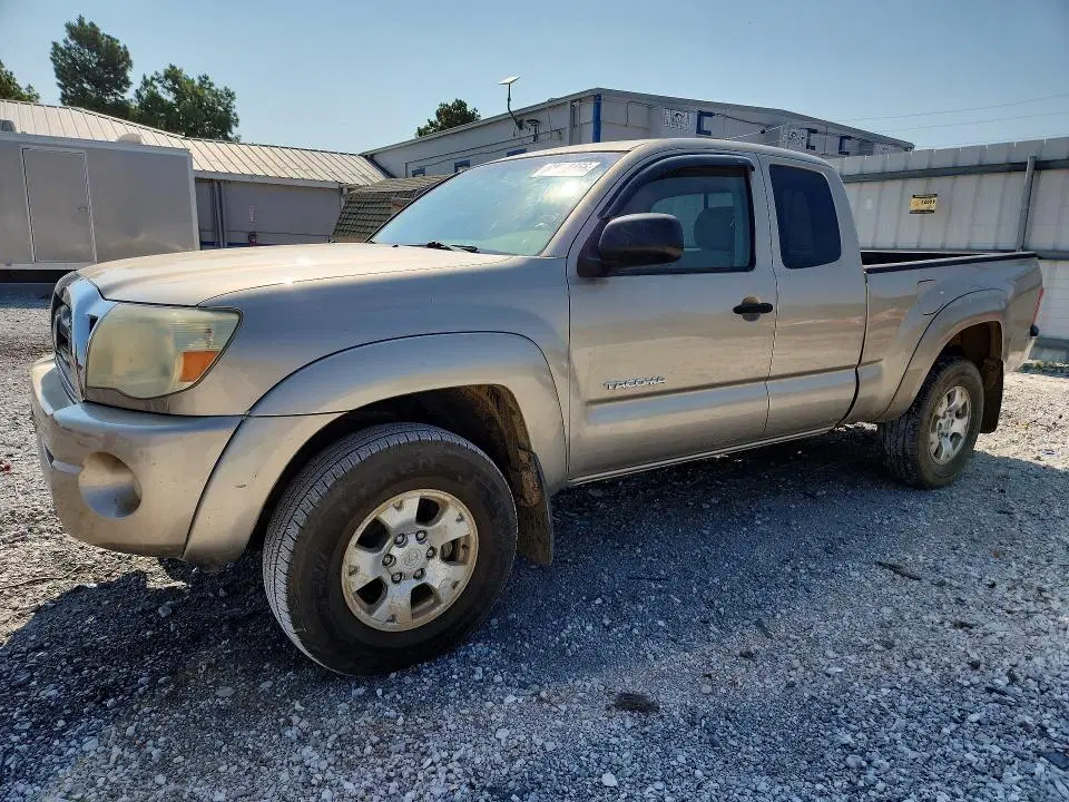 5TEUU42N55Z081316 — 2005 Toyota Tacoma, Передняя часть, фото до ремонта