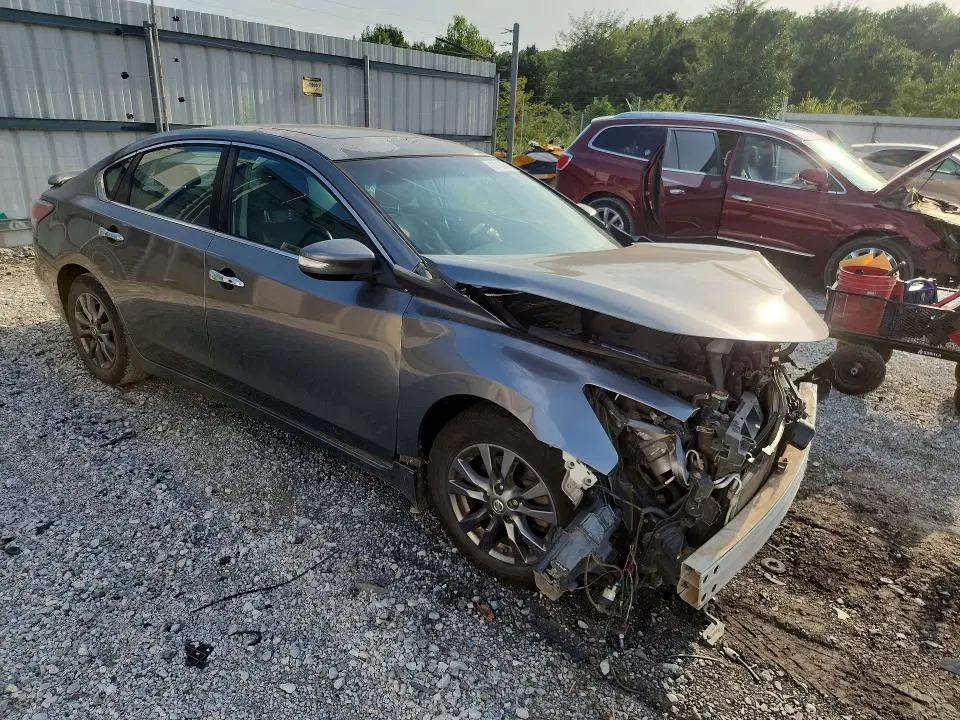 2015 NISSAN ALTIMA VIN 1N4AL3AP3FN350412 фото 4