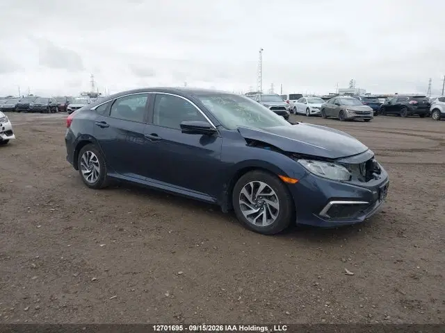 2HGFC2F77KH005410 — 2019 Honda Civic EX, передняя часть, фото до ремонта