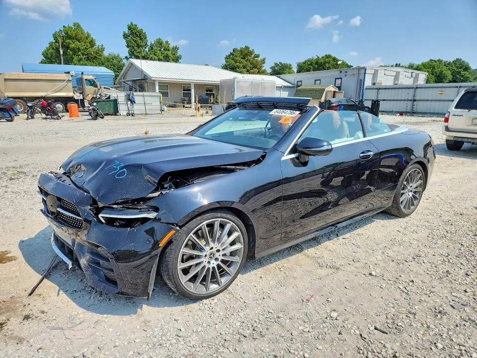 W1K1K5JB0MF162649 — 2021 Mercedes-Benz E, передняя часть, фото до ремонта